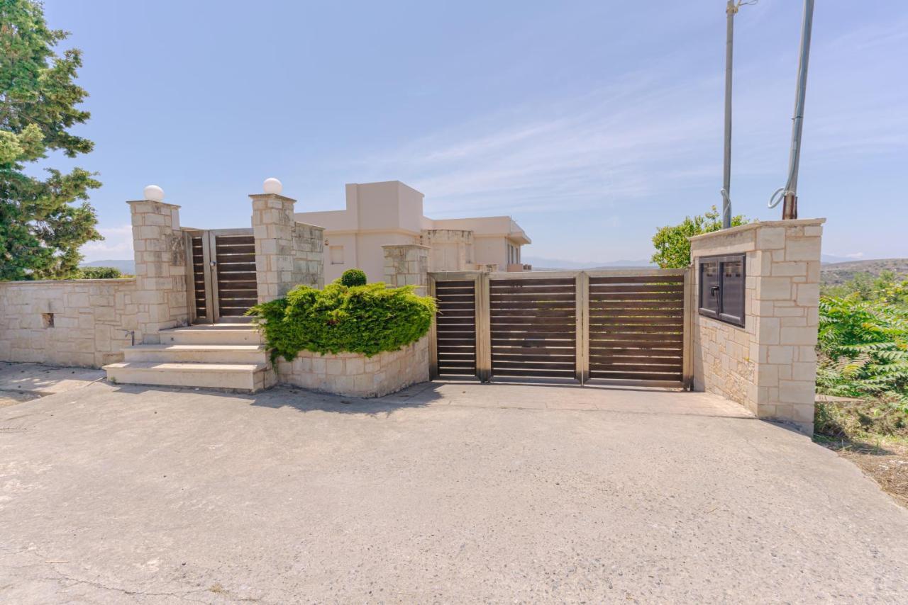 Blue Sky Villa In Crete Epano Vathia Εξωτερικό φωτογραφία