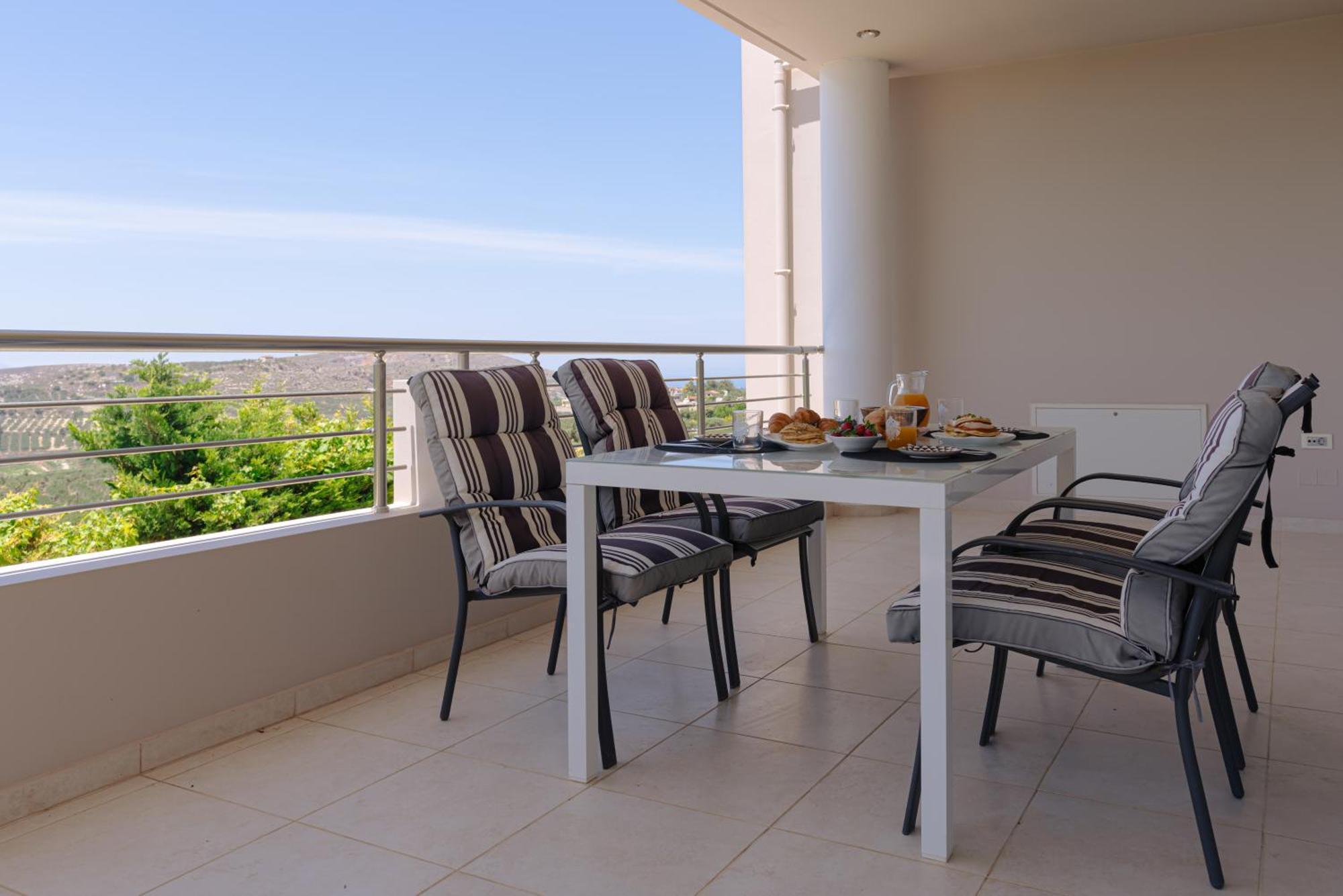 Blue Sky Villa In Crete Epano Vathia Εξωτερικό φωτογραφία