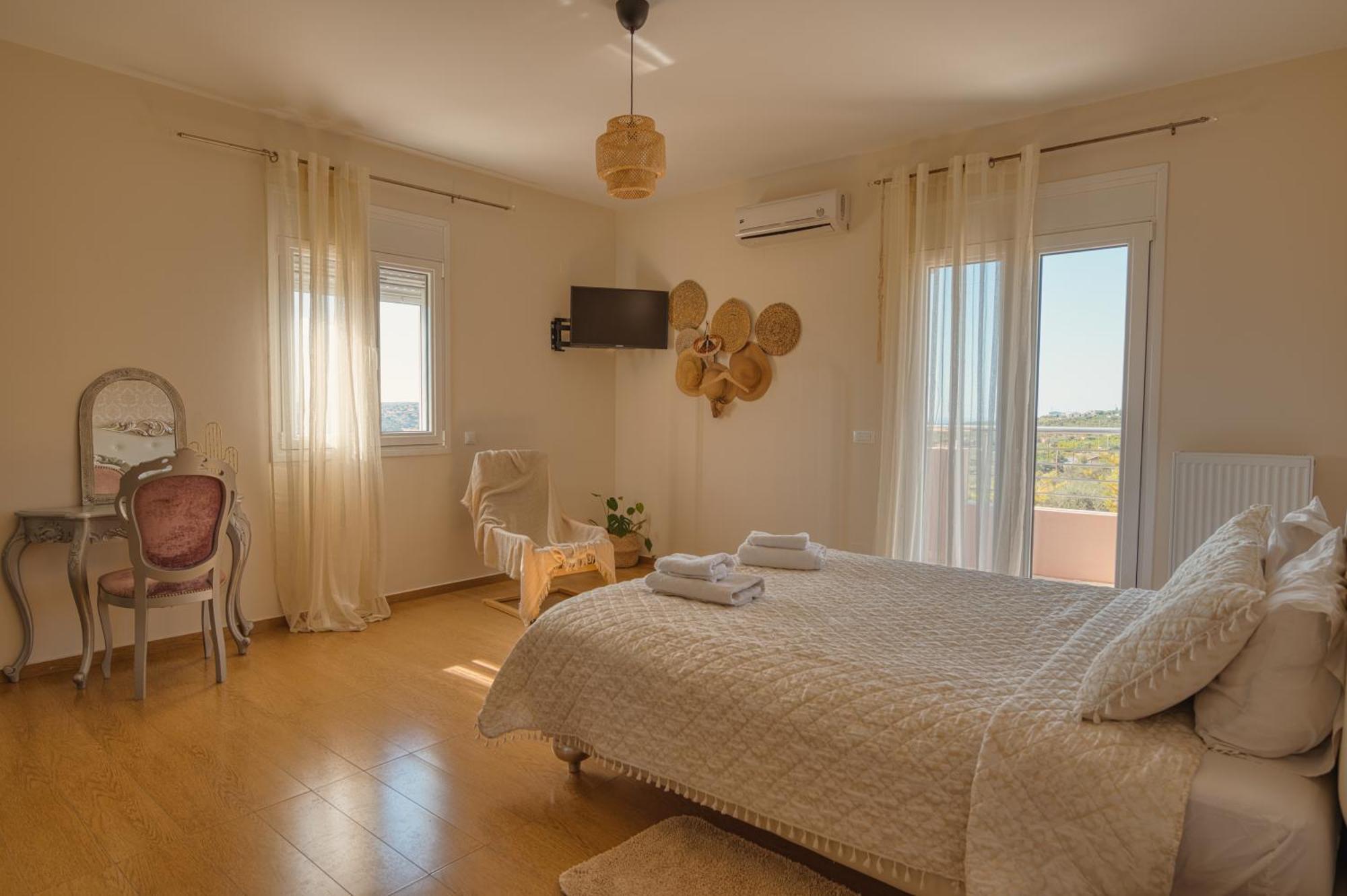 Blue Sky Villa In Crete Epano Vathia Εξωτερικό φωτογραφία
